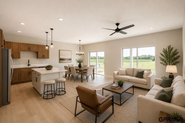 10527 Wayborough Lane, Lincoln, NE 68527