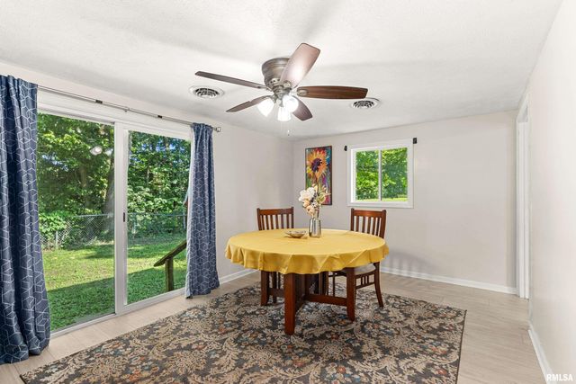 324 KENTUCKY Court, Washington, IL 61571