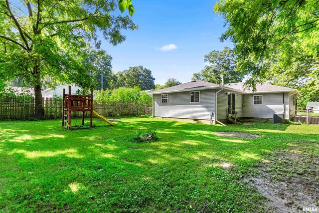 324 KENTUCKY Court, Washington, IL 61571