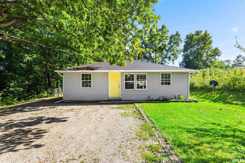 324 KENTUCKY Court, Washington, IL 61571