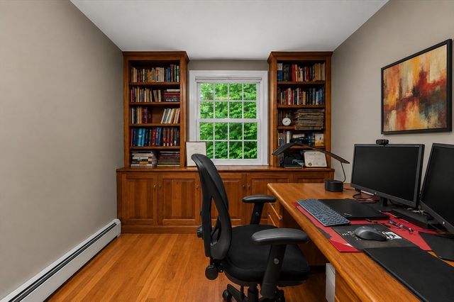 22 Tanglewood Road, Wellesley, MA 02481