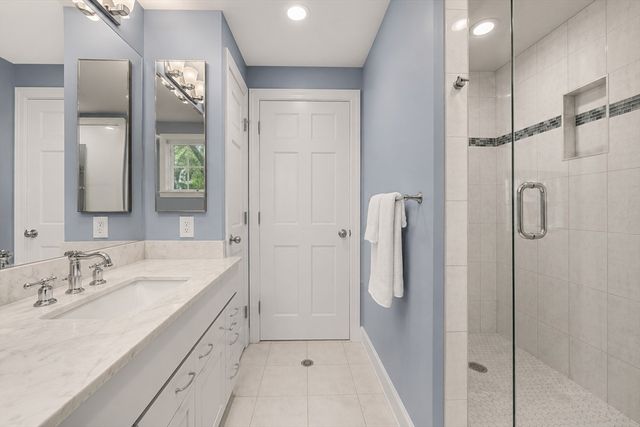 22 Tanglewood Road, Wellesley, MA 02481
