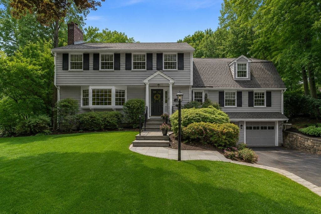 22 Tanglewood Road, Wellesley, MA 02481