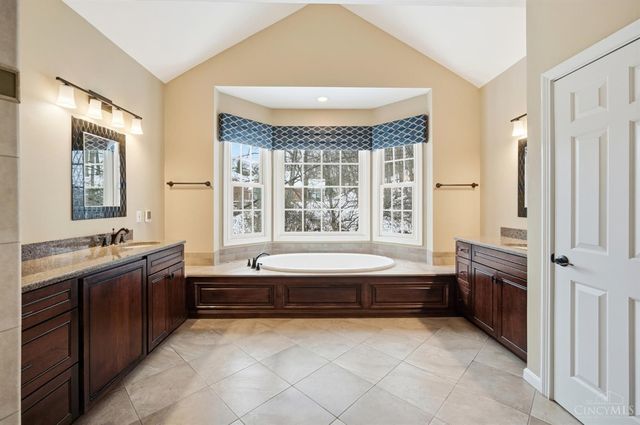 3420 Oyster Bay Court, Newtown, OH 45244