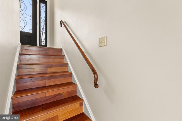 80 SCOTSMANS GLEN RD, Capon Bridge, WV 26711