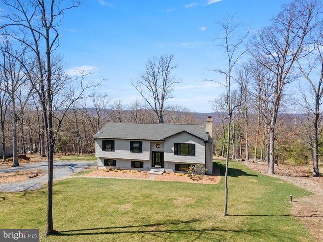 80 SCOTSMANS GLEN RD, Capon Bridge, WV 26711