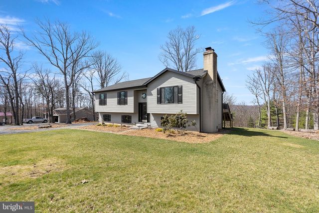 80 SCOTSMANS GLEN RD, Capon Bridge, WV 26711