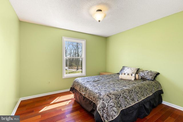 80 SCOTSMANS GLEN RD, Capon Bridge, WV 26711