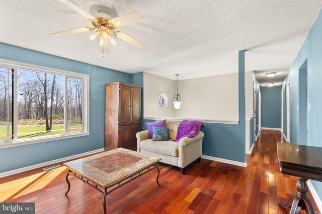 80 SCOTSMANS GLEN RD, Capon Bridge, WV 26711