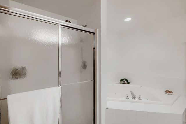 17920 Settlers Pond Way 3A, Orland Park, IL 60467