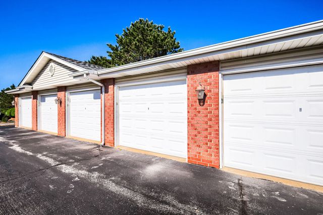 17920 Settlers Pond Way 3A, Orland Park, IL 60467
