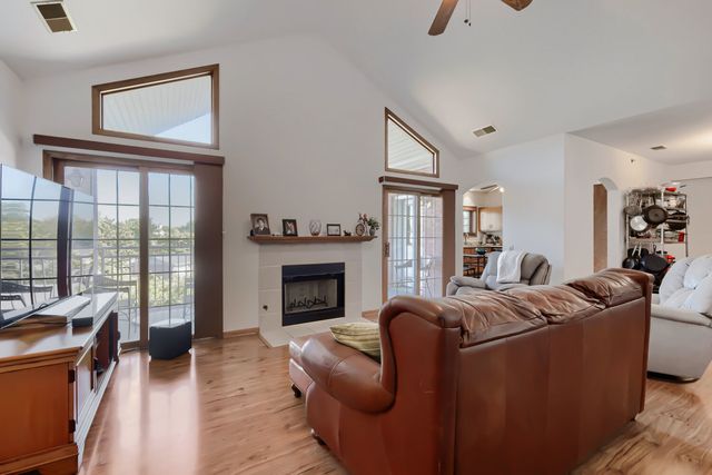 17920 Settlers Pond Way 3A, Orland Park, IL 60467