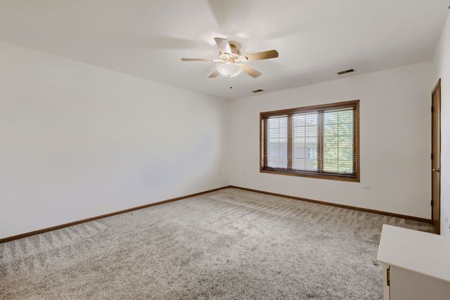 17920 Settlers Pond Way 3A, Orland Park, IL 60467