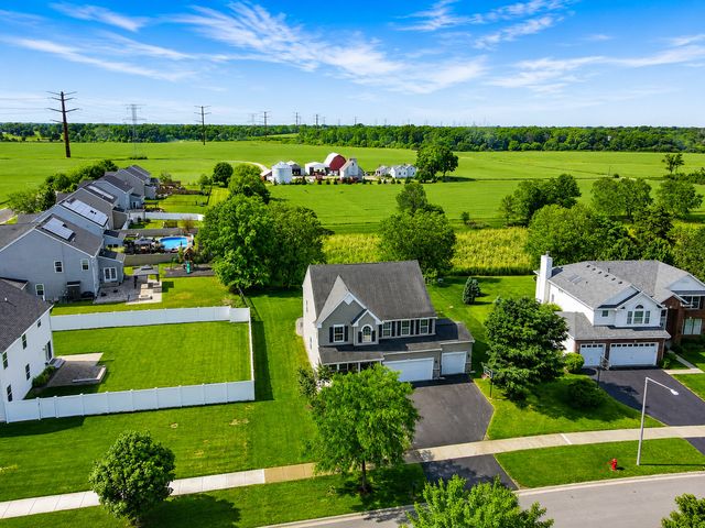 24505 Sleepy Hollow Lane, Plainfield, IL 60586