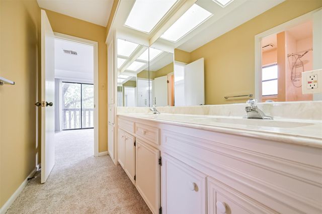 16040 Dunes Drive, Crosby, TX 77532