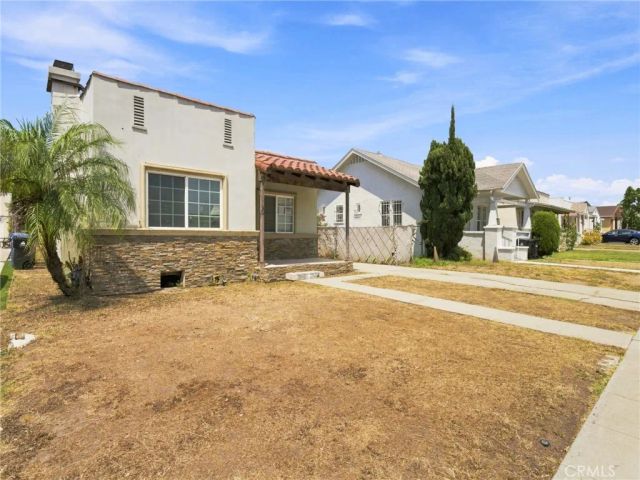 6307 S Harcourt Avenue, Los Angeles, CA 90043