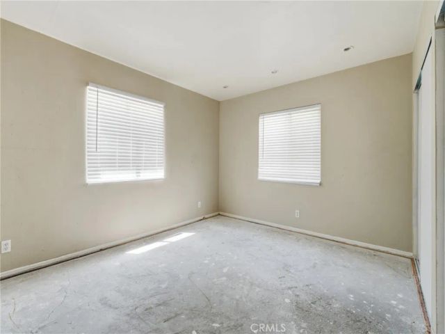 6307 S Harcourt Avenue, Los Angeles, CA 90043