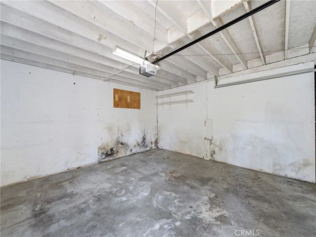 6307 S Harcourt Avenue, Los Angeles, CA 90043