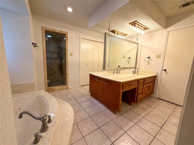520 Sumac Place, Desoto, TX 75115