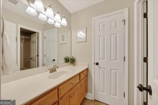 117 Island View Drive, Lizella, GA 31052