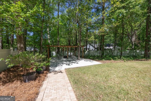 117 Island View Drive, Lizella, GA 31052