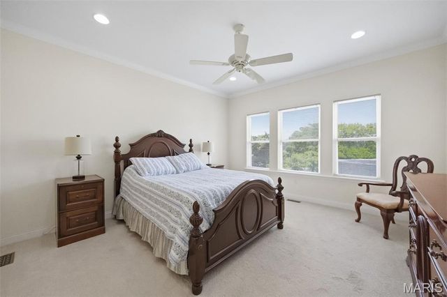 313 Holloway Ridge Court, Ballwin, MO 63011