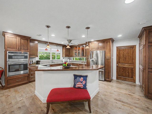 5625 SE Ault Avenue, Stuart, FL 34997