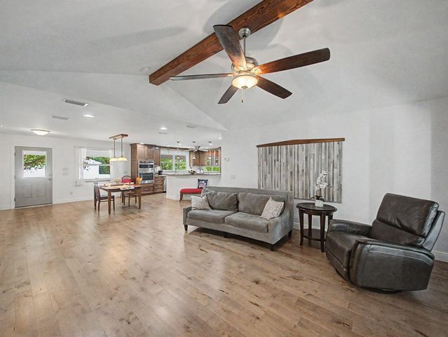 5625 SE Ault Avenue, Stuart, FL 34997