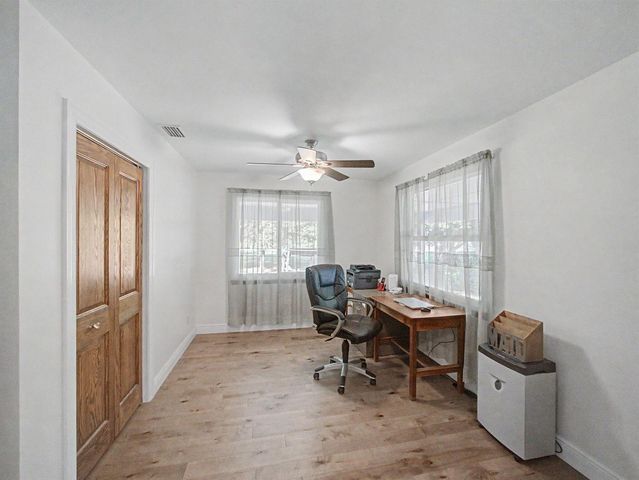 5625 SE Ault Avenue, Stuart, FL 34997