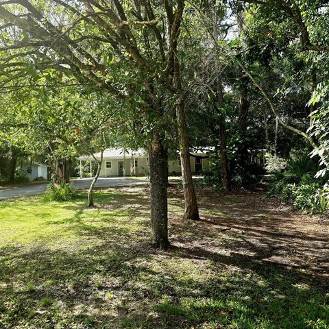 5625 SE Ault Avenue, Stuart, FL 34997