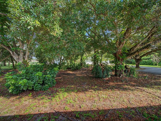 5625 SE Ault Avenue, Stuart, FL 34997