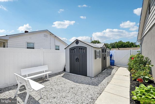 1035 SWENLIN DR, Vineland, NJ 08360