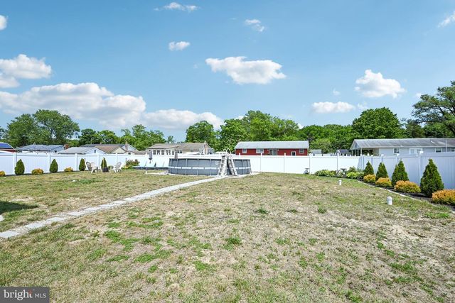 1035 SWENLIN DR, Vineland, NJ 08360