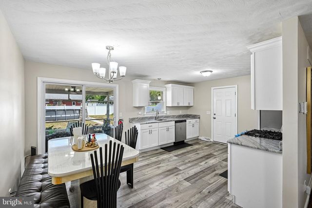 1035 SWENLIN DR, Vineland, NJ 08360
