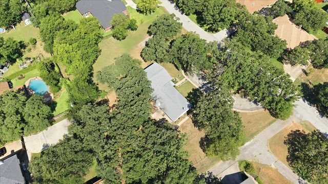 4308 Borden Drive, Arlington, TX 76017
