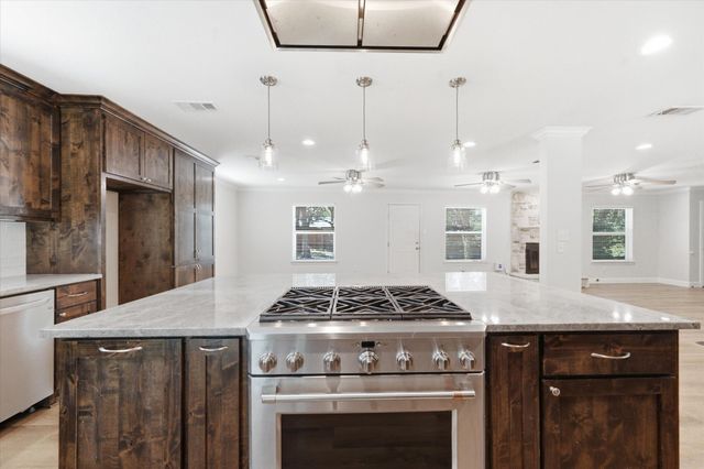 4308 Borden Drive, Arlington, TX 76017