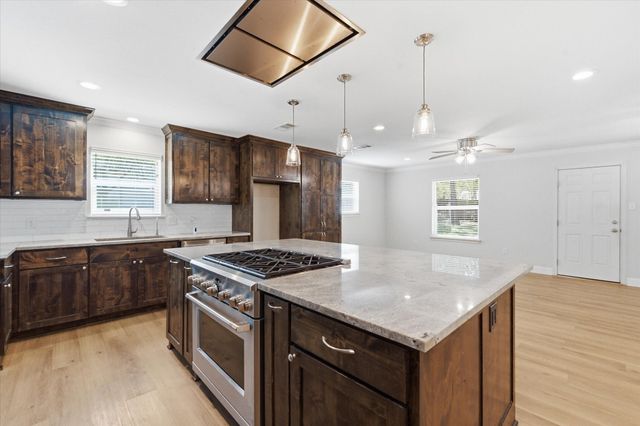 4308 Borden Drive, Arlington, TX 76017