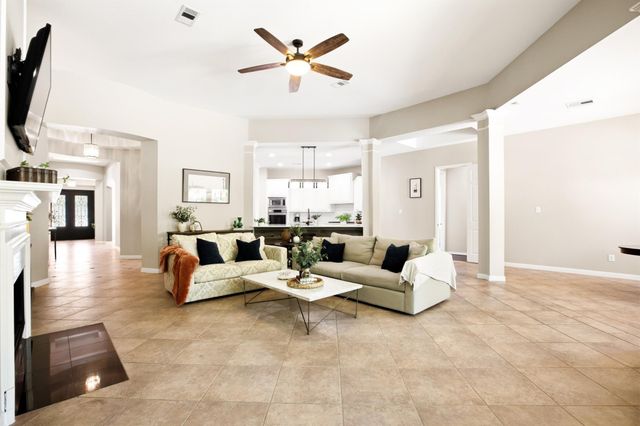 8902 Dakota Court, Missouri City, TX 77459