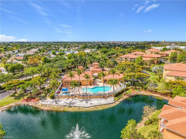 15625 Ocean Walk CIR 206, Fort Myers, FL 33908