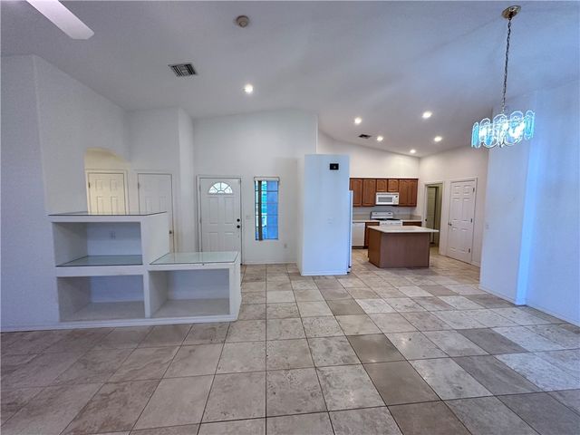 1959 E Sunset Drive, Fort Mohave, AZ 86426
