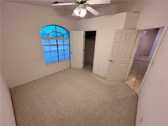 1959 E Sunset Drive, Fort Mohave, AZ 86426