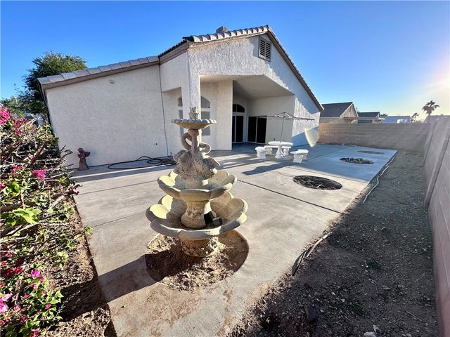 1959 E Sunset Drive, Fort Mohave, AZ 86426