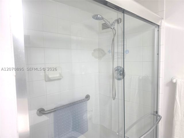 5151 Collins Ave 826, Miami Beach, FL 33140