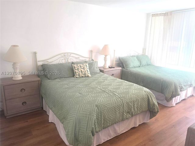 5151 Collins Ave 826, Miami Beach, FL 33140