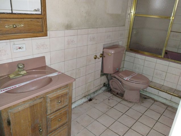 14921 Oakdale Avenue, Harvey, IL 60426