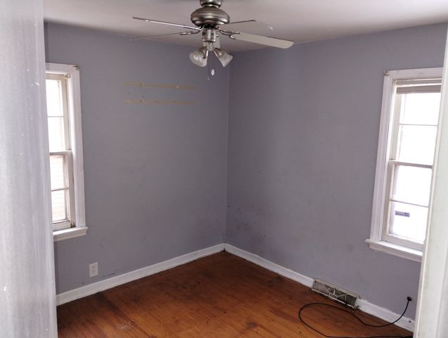 14921 Oakdale Avenue, Harvey, IL 60426