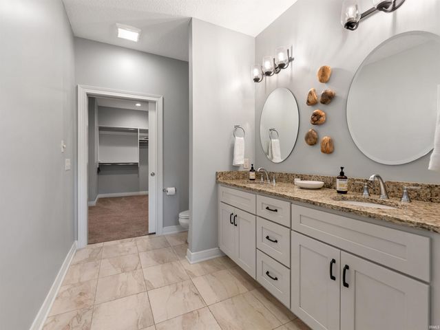 252 Elderwood Court, Fort Wayne, IN 46845