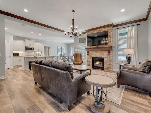 252 Elderwood Court, Fort Wayne, IN 46845