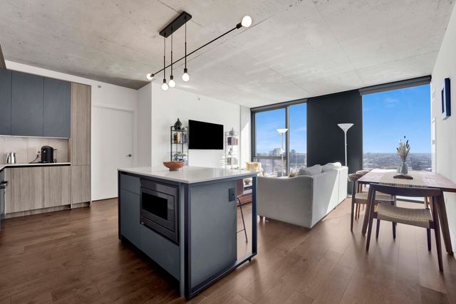 234 W Polk Street 2903, Chicago, IL 60607