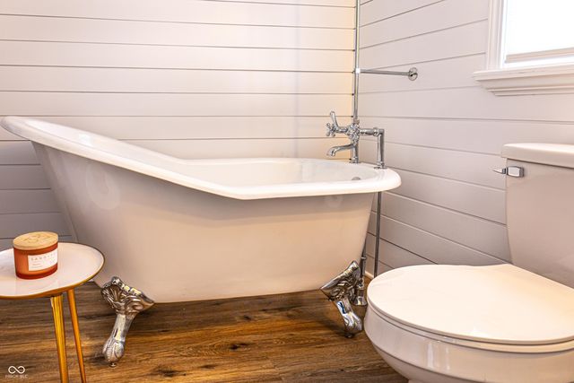 388 W Pearl Street, Greenwood, IN 46142